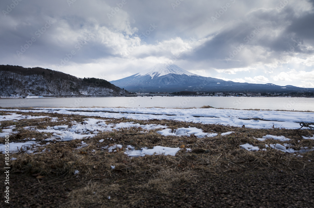 Lake Kawaguchiko with Mt. Fuji view during winter in Japan.