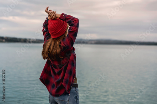 Canvas Print Girl on the lake