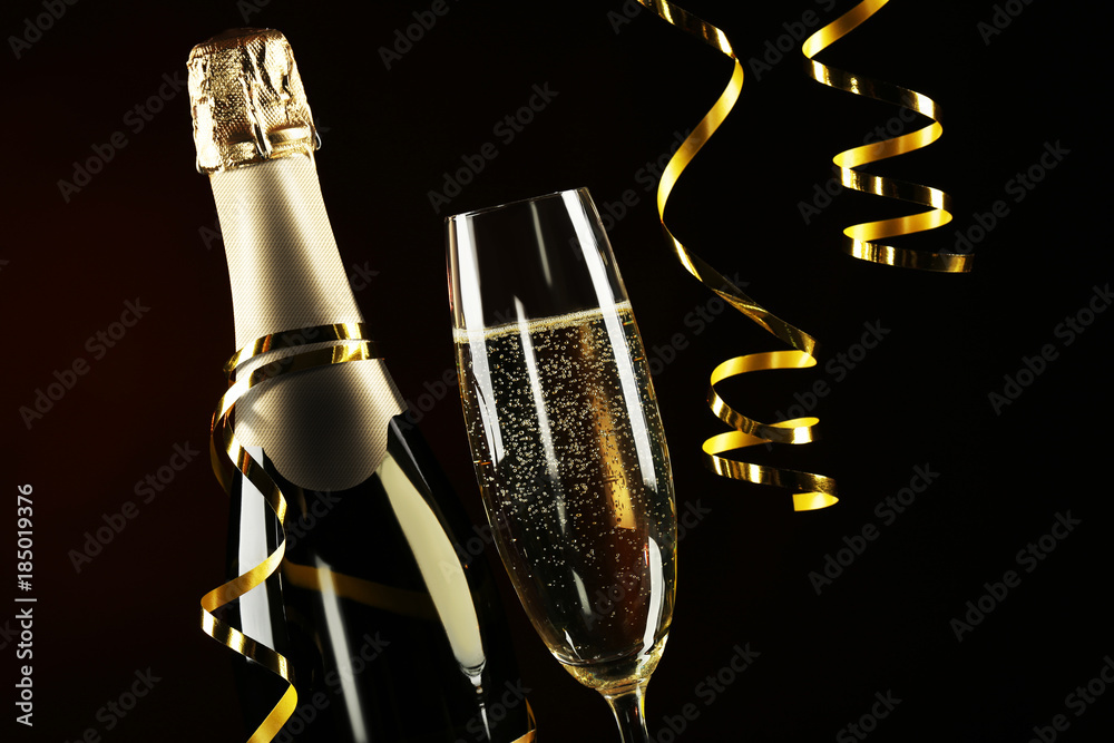 champagne bottle wallpaper