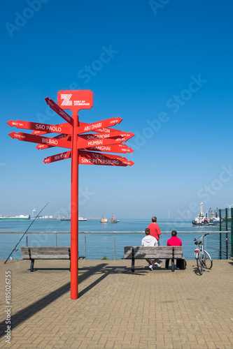 People watching a vessel sail out of the lock 'Pierre Vandammesluis'. photo