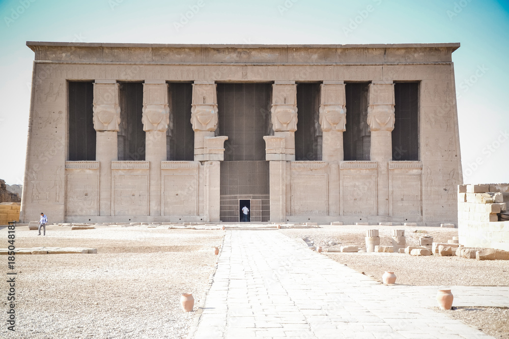 Naklejka premium Dendera. Egypt. Luxor.