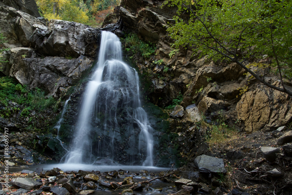 Naklejka premium Waterfall 3