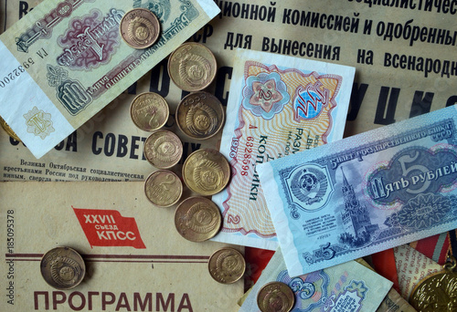 oviet vintage banknotes, documents and papers 