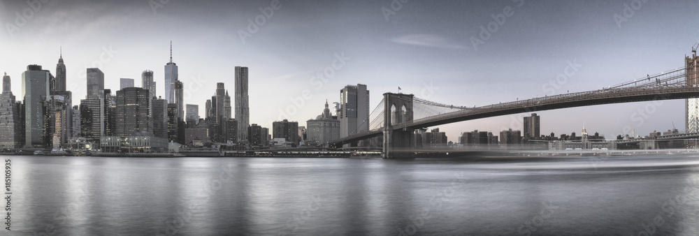 Naklejka premium Panorama Manhattanu.