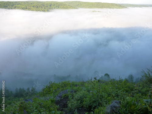 Podkatun, Katun cliffs.fog. above the clouds. © Михаил Лавренков