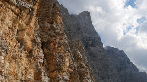 Wallpaper Mural Pareti di roccia sul monte Pelmo in Dolomiti Torontodigital.ca