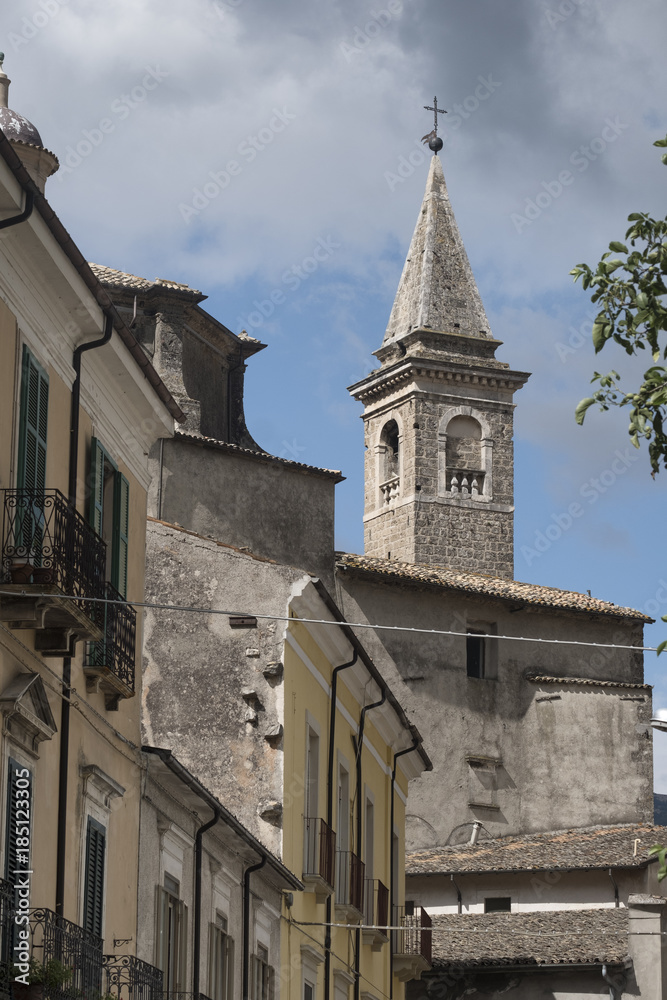 Popoli (Abruzzi, Italy): historic buildings