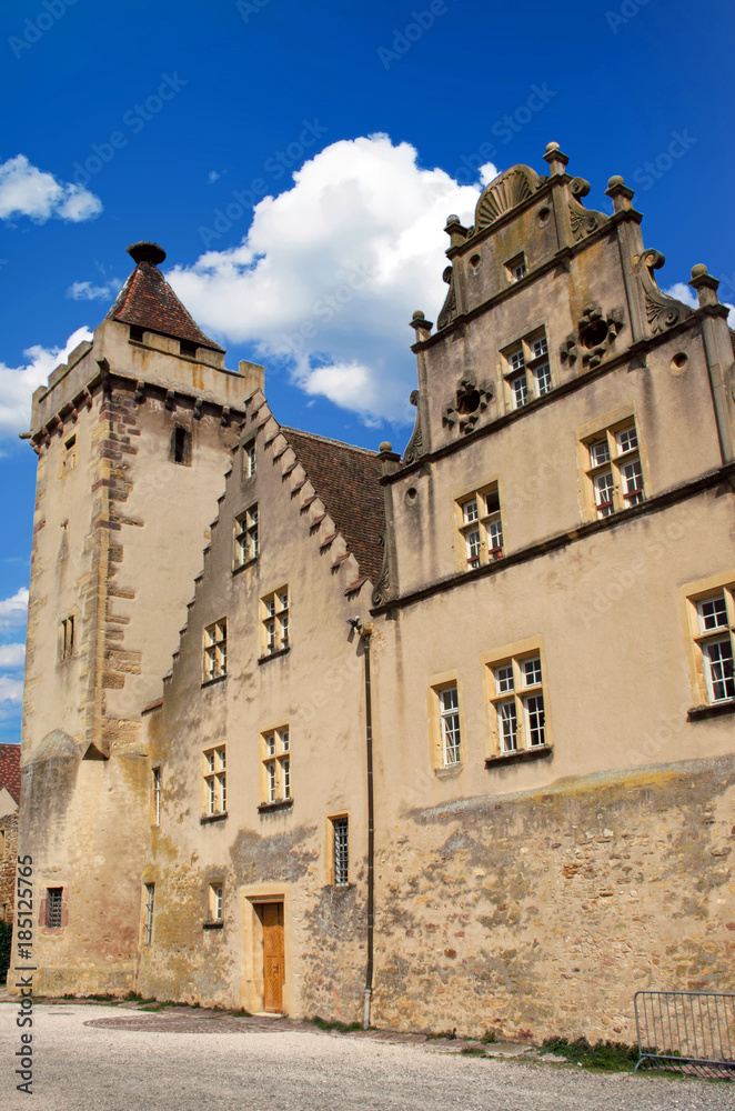 Rouffach. Ancien hôtel de ville et tour des Sorcières, , Alsace, Haut Rhin