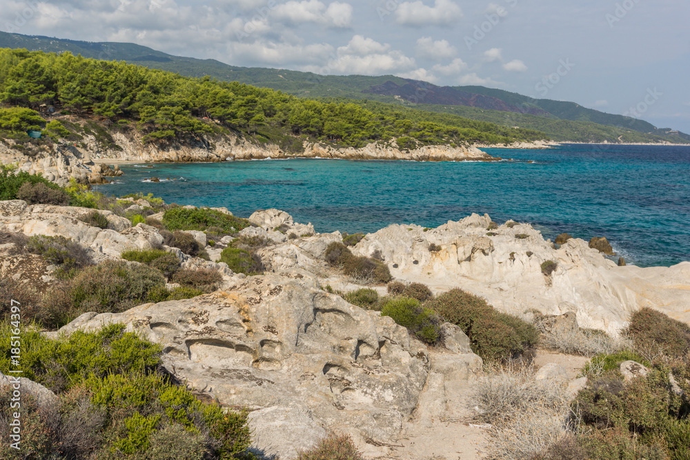 Obraz premium Seascape of Orange Beach Kavourotripes at Sithonia peninsula, Chalkidiki, Central Macedonia, Greece