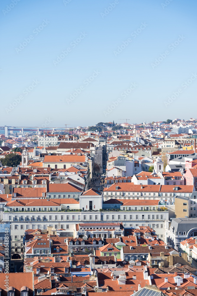 Chiado, Baixa de Lisboa e Elevador Santa Justa, na cidade de Lisboa, Portugal. Dezembro de 2017