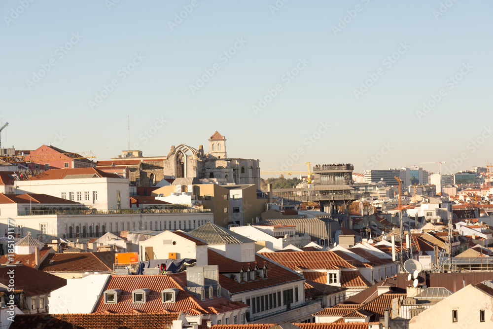Bairro Alto, Convento do Carno e Baixa de Lisboa.