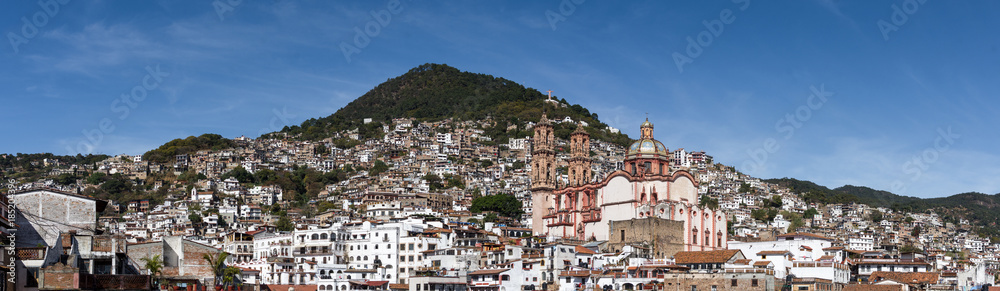 Panorama de la ville de Taxco, Guerrero, Mexique