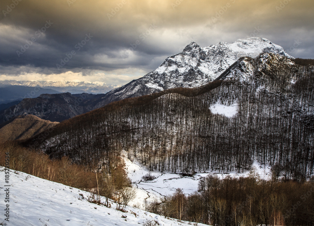 Winter on the Apuan Alps. Italy.