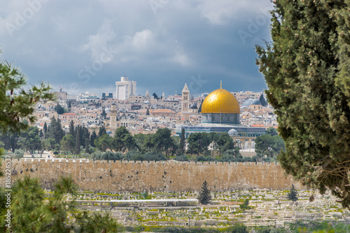 Dome of rocks from Dominus flevit photo