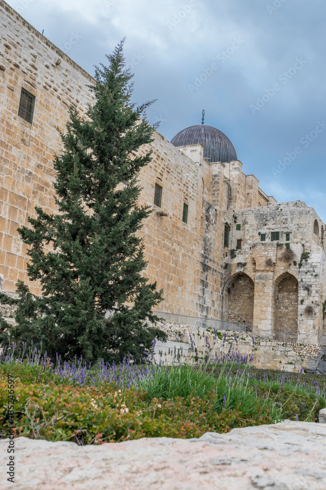 Temple of Jerusalem closer