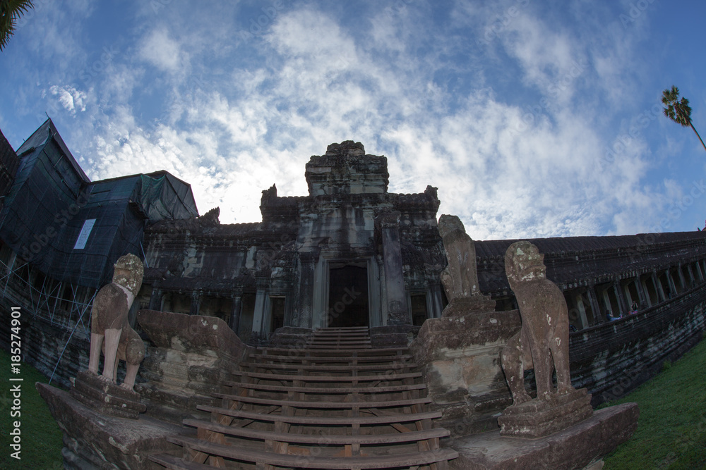 Traces of the Khmer civilization
Traces of the Khmer civilization