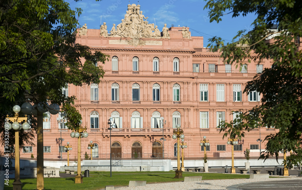 Fototapeta premium Casa Rosada in Buenos Aires