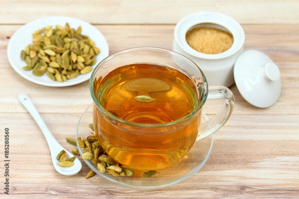 Black tea with flavor of cardamom seeds. Black tea with flavor of cardamom seeds.