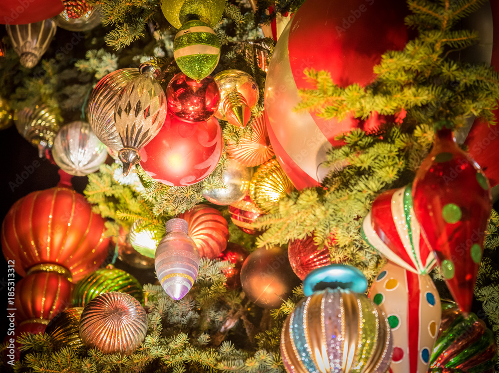 Fototapeta premium Christmas tree toys