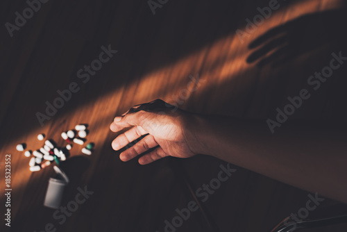 Tableau sur toile People with stress in depression who Suicide by overdosing with pills lying on t