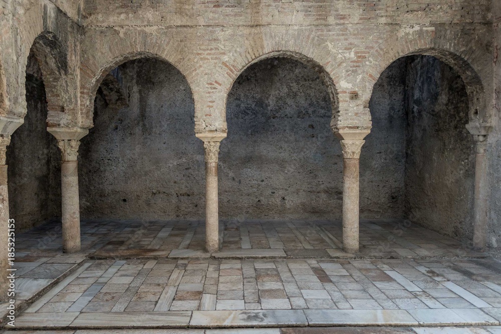 Fototapeta premium El bañuelo de Granada