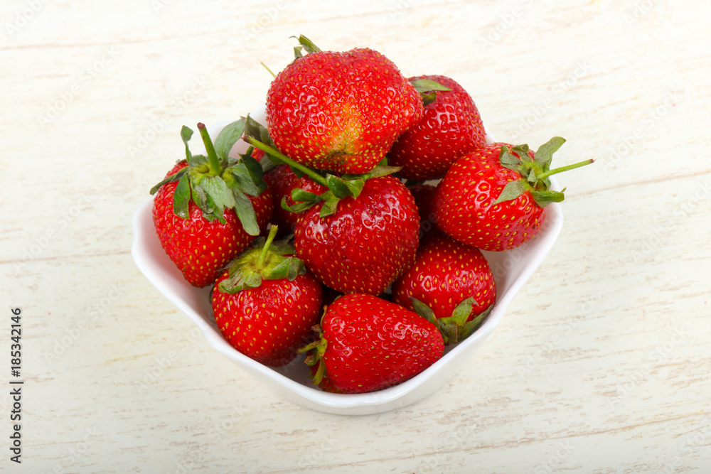 Strawberry in the bowl Strawberry in the bowl