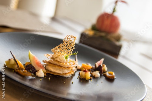 Fototapeta Naklejka Na Ścianę i Meble -  Dessert / Nachspeise im Restaurant