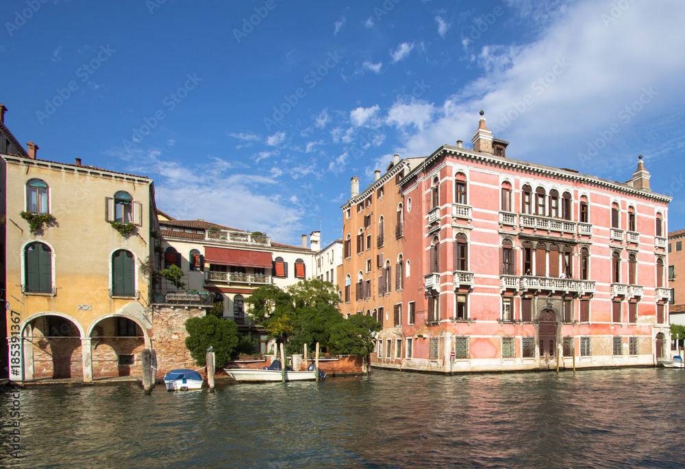 Naklejka premium Palazzo Fontana Rezzonico, Wenecja, Włochy