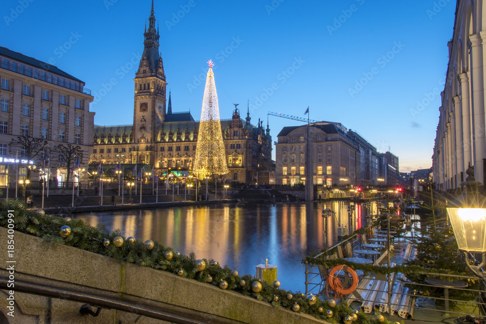 Fototapeta premium christmas time in Hamburg Germany