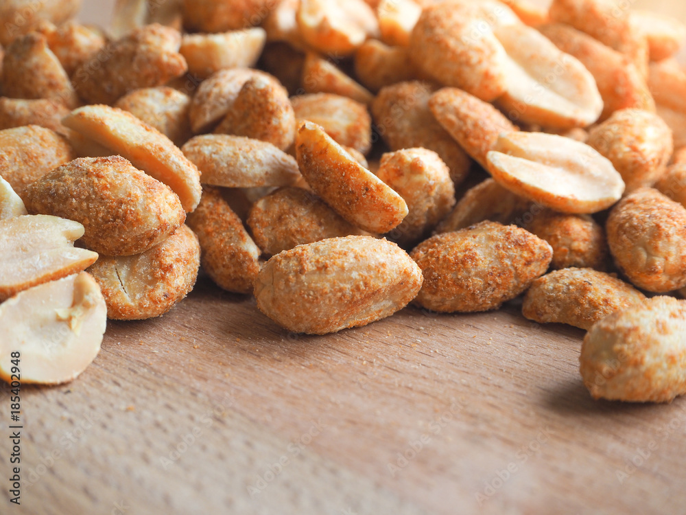 Salted nuts peanuts.
Salted nuts peanuts.