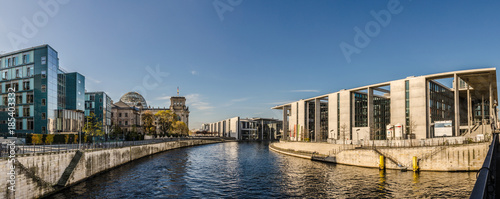 Berlin - Blick auf Reichstag, Spree und Paul Löbe Haus photo