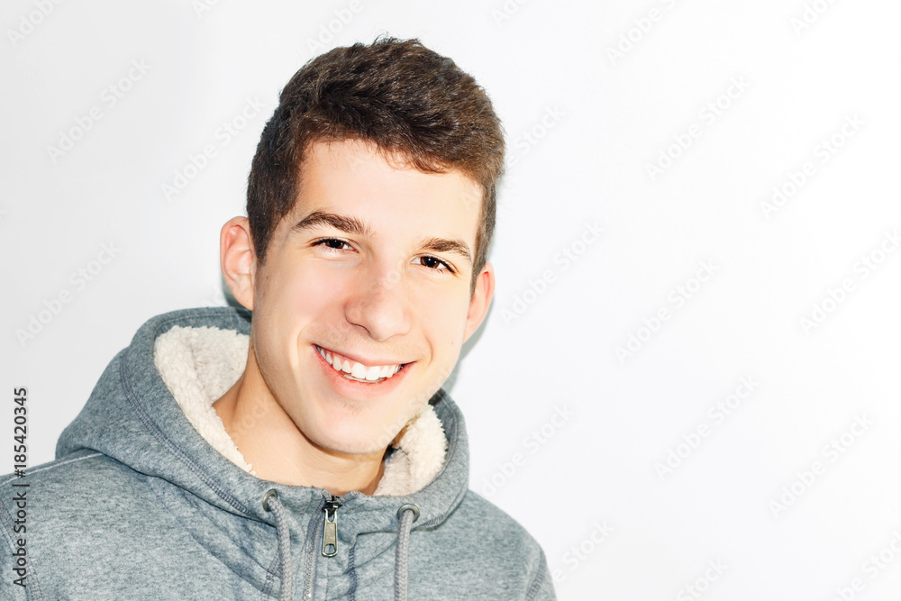 junger mann junger mann