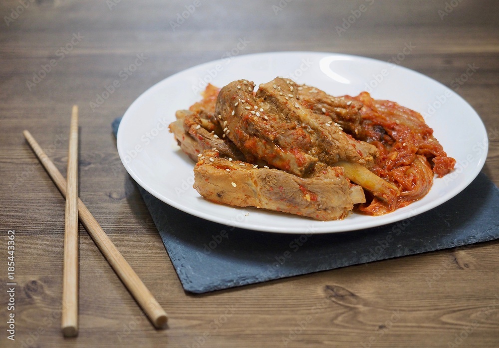 김치 찜 갈비 돼지 설명절요리 소갈비찜보다