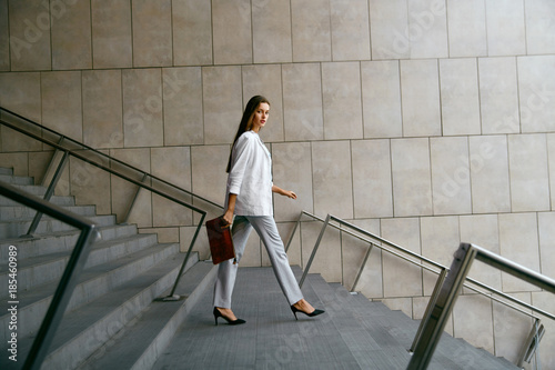Принти на полотні Business Women Style. Woman Going To Work