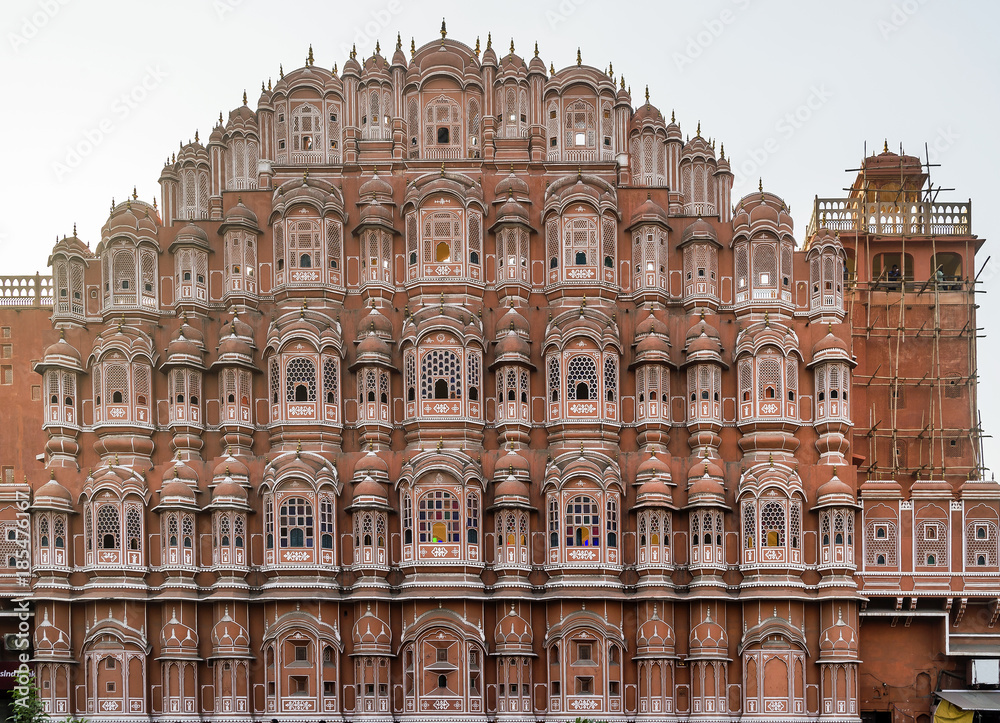 Detail of the Hawa Mahal, Palace of Winds of Jaipur, Rajasthan, India