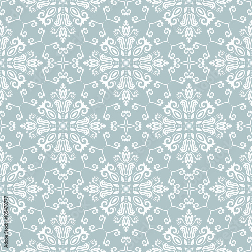 Classic seamless blue and white pattern. Traditional orient ornament. Classic vintage background
