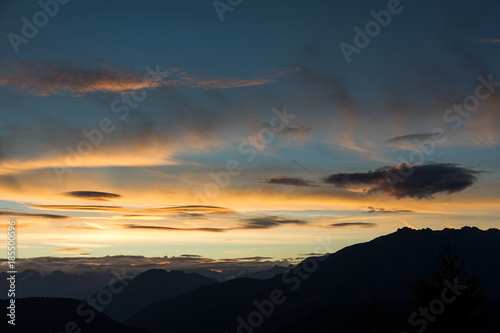 Sonnenaufgang in der französischen Schweiz (Wallis)