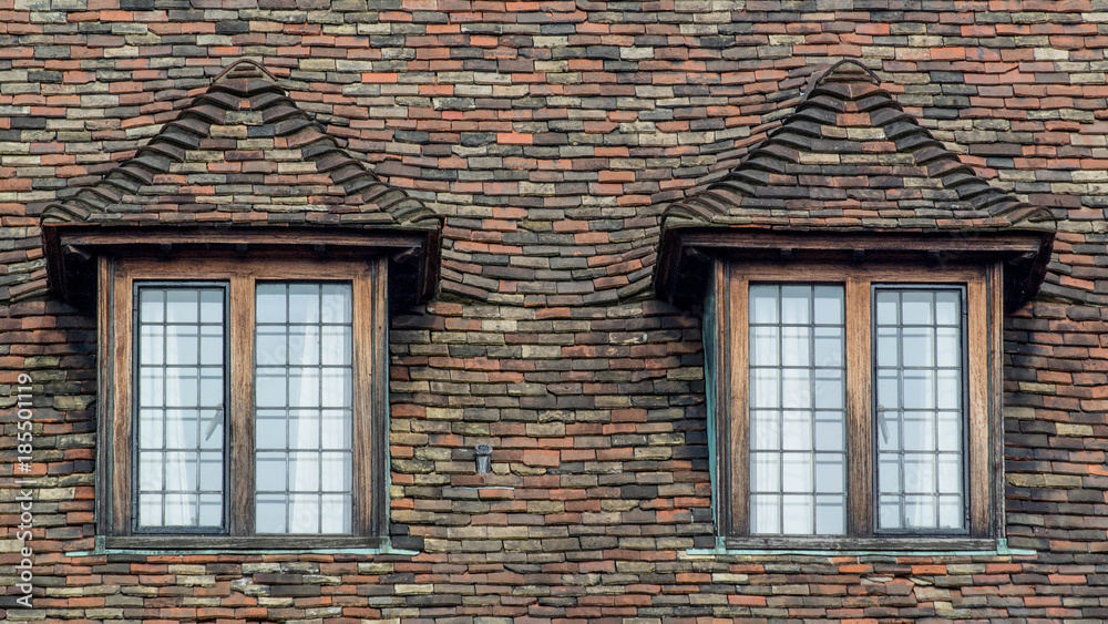 English Two Traditional Window