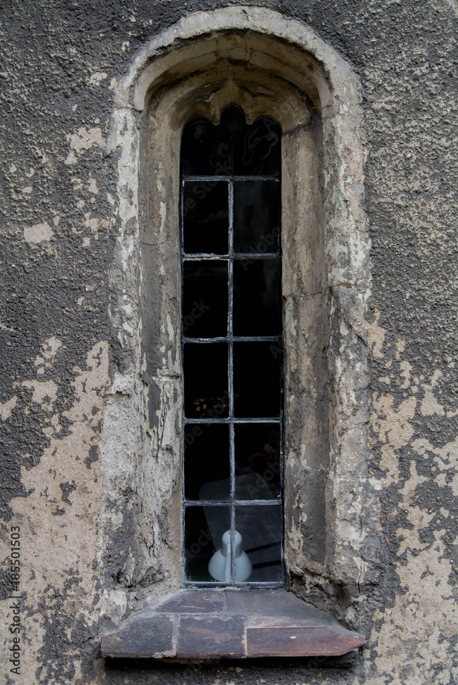 English Narrow Window