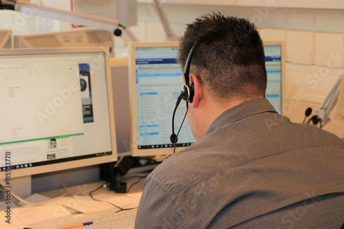 Kundenservice Call Center Agent Second Level Support Headset Telemarketing  photo