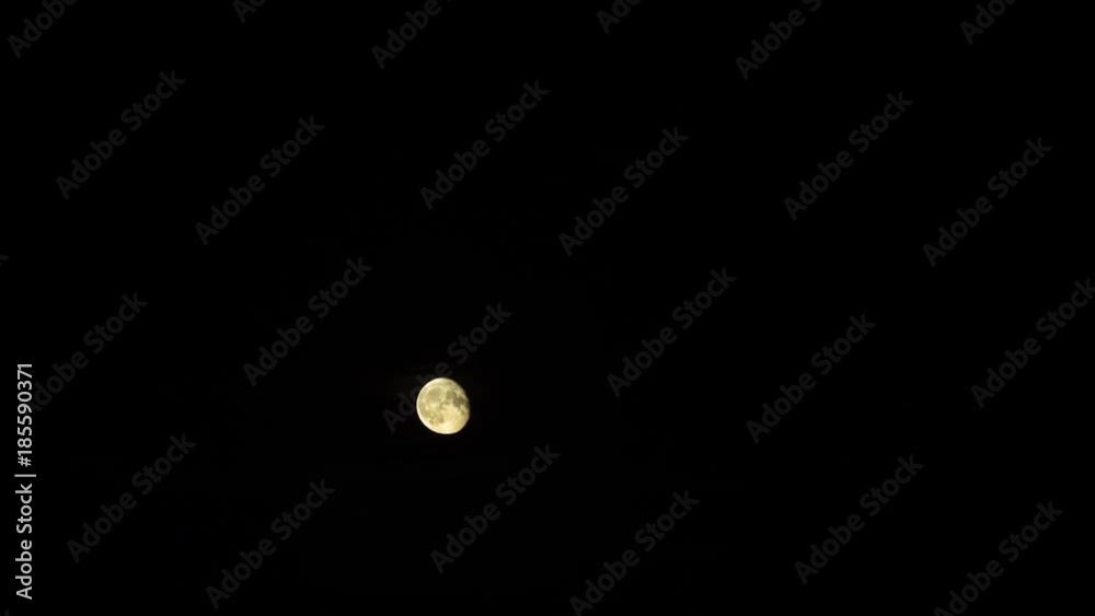 ICELAND – 2016 : Timelapse of full moonrise at night with beautiful colors ICELAND – 2016 : Timelapse of full moonrise at night with beautiful colors