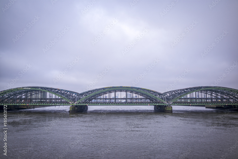 Elbbrücken, Eisenbahnbrücke über die Elbe in Hamburg, Deutschland