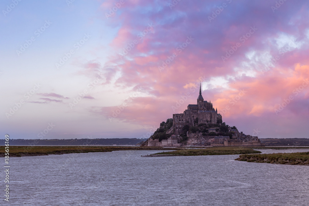 Obraz premium Mont saint-michel
