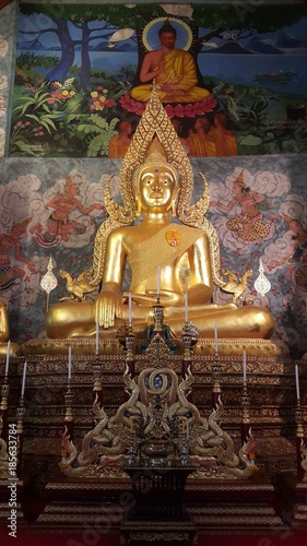 Wat Prathat Cho Hae statue of the Buddhism