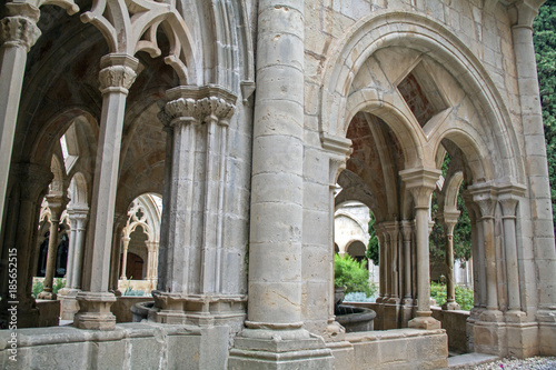 Poblet. Cloître de l'abbaye Santa Maria . Catalogne, Espagne