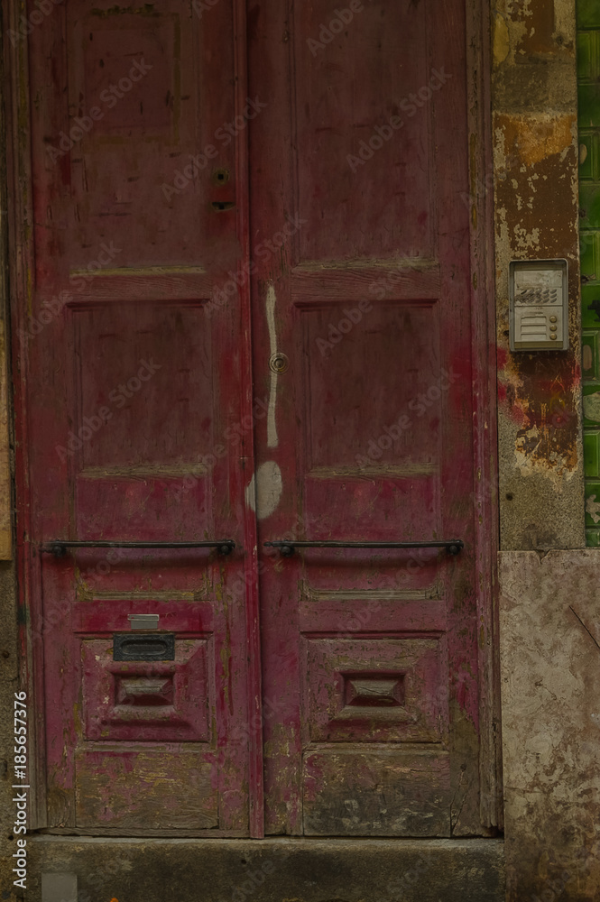 Grunge old fashioned front door, facade of abandoned building. Grunge old fashioned front door, facade of abandoned building.