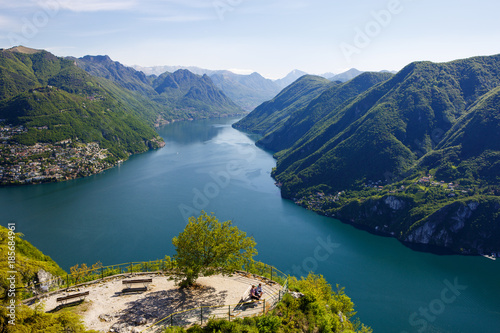 Blick vom San Salvatore auf den Lago di Lugano © Olivier Brandes