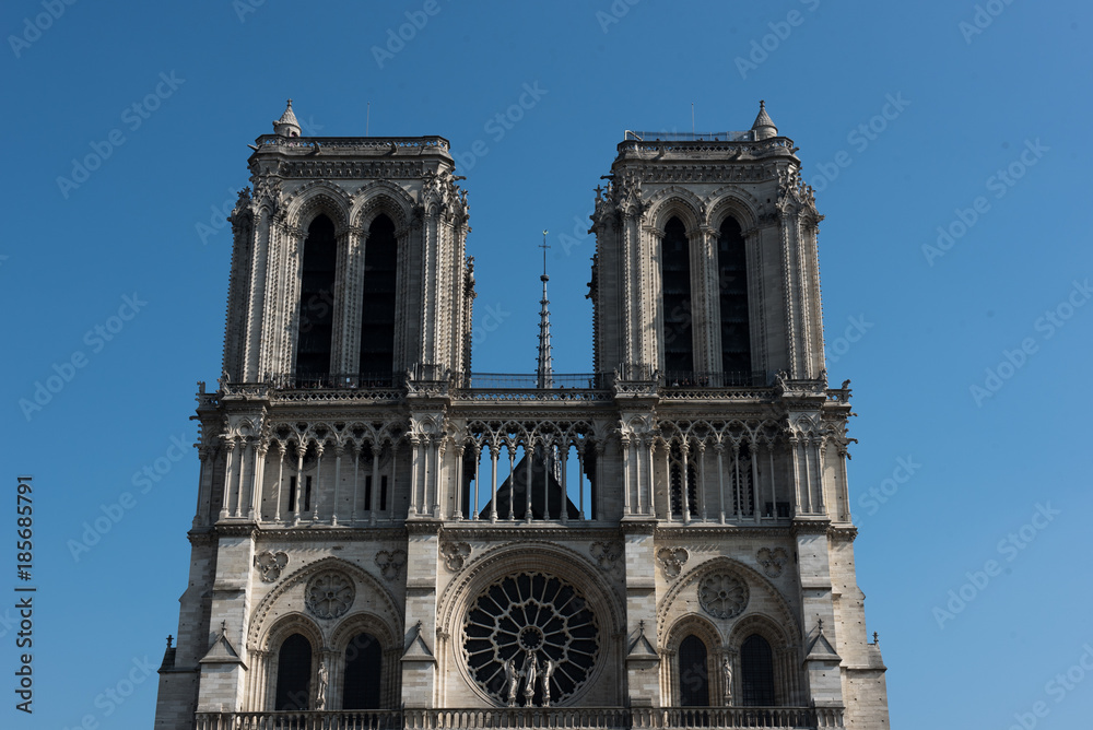 Turme der Kathedrale Notre Dame Paris