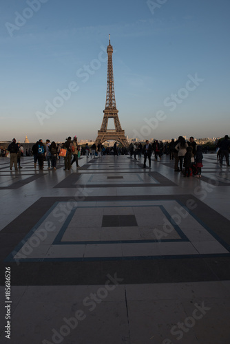 Eiffelturm mit Trocadero