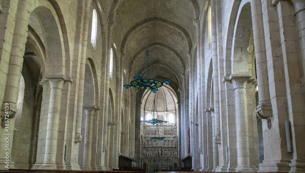 Poblet. Nef  de l'abbaye Santa Maria . Catalogne, Espagne
